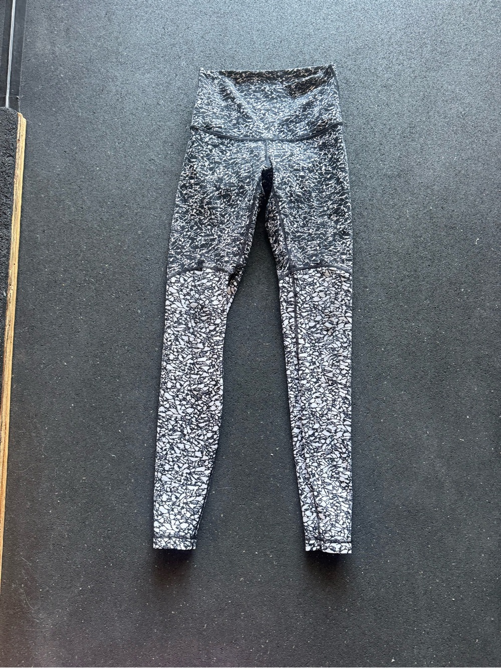 lululemon athletica Black & White Patterned High-Rise Leggings